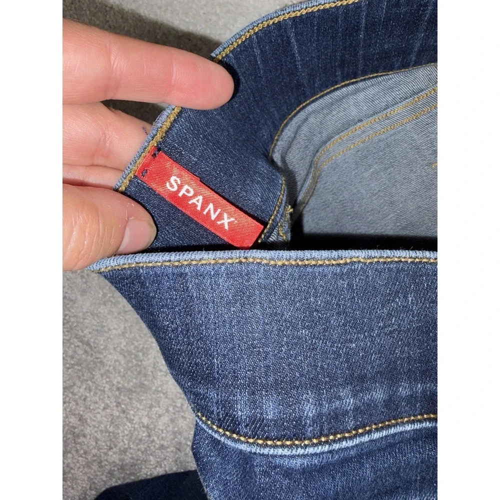 Spanx Flare Jeans Dark Wash High Rise Pull On Stretch Denim 20327‎ Small Petite